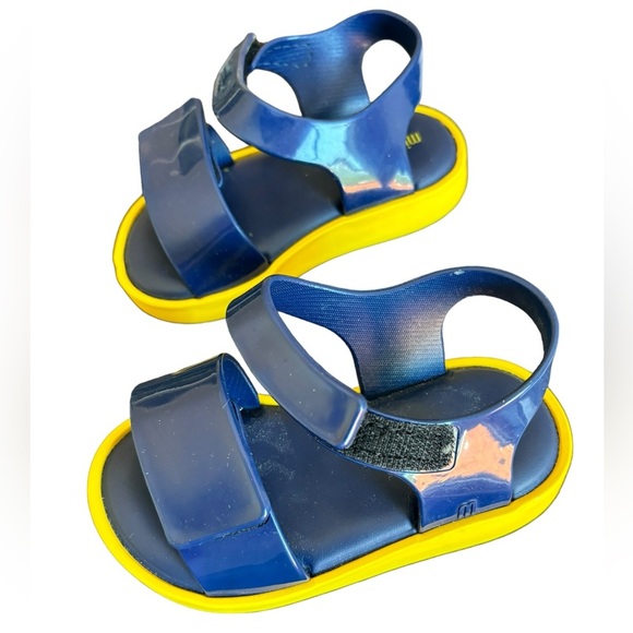 Mini Melissa Jump Jelly Sandal Hook & Loop Size 8 Scented - Picture 11 of 13
